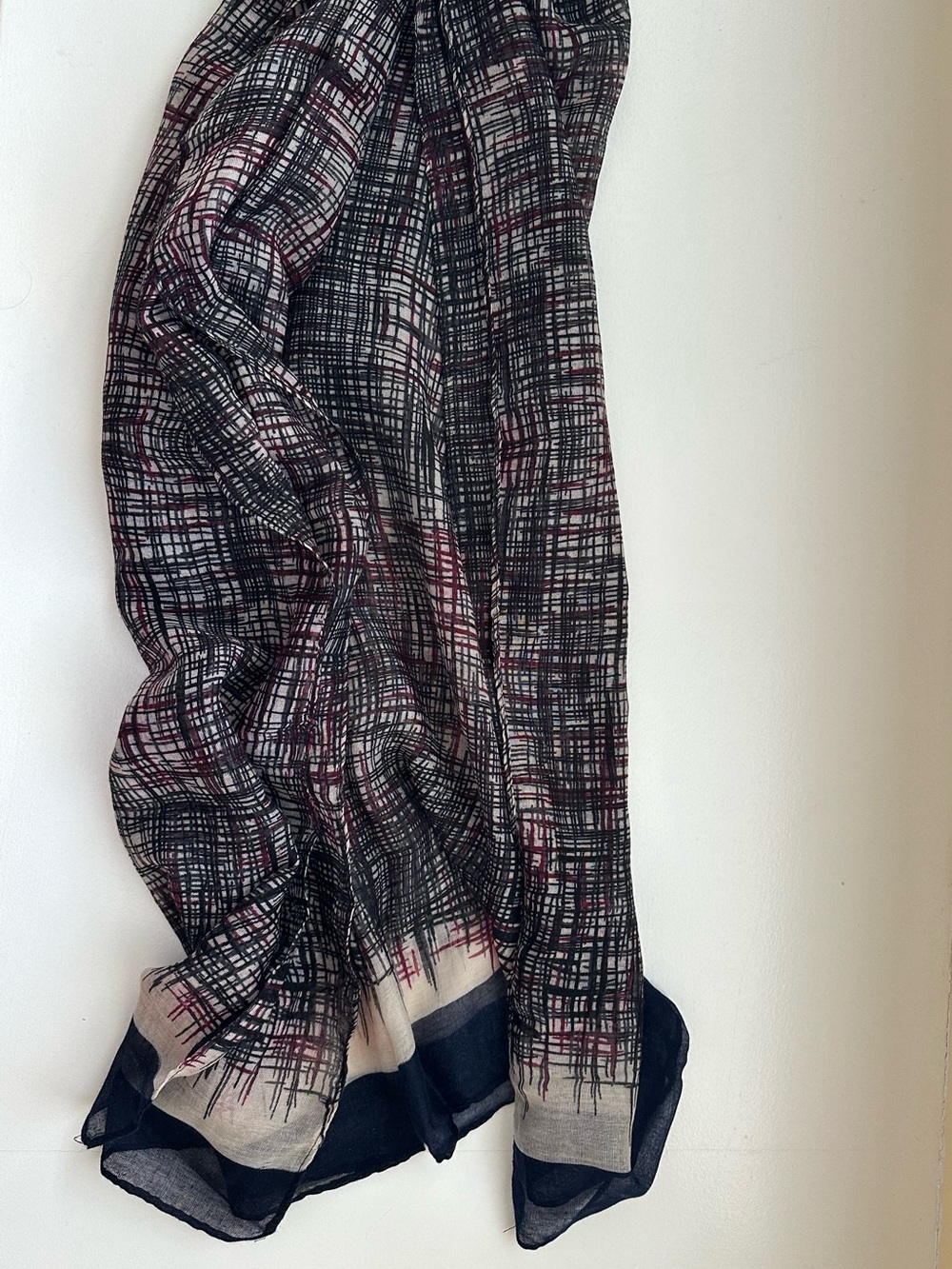 Lightweight Scarf with Black & Cream Crosshatch Pattern